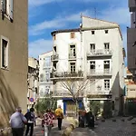 公寓 Les Toits Wifi Gratuit Vue Coeur De Historique Et Halles