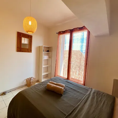 Appartement Les Toits Wifi Gratuit Vue Cœur De Historique Et Halles Béziers