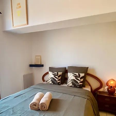 Appartement Les Toits Wifi Gratuit Vue Cœur De Historique Et Halles *