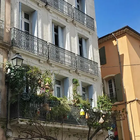 Les Toits Wifi Gratuit Vue Coeur De Historique Et Halles Apartment